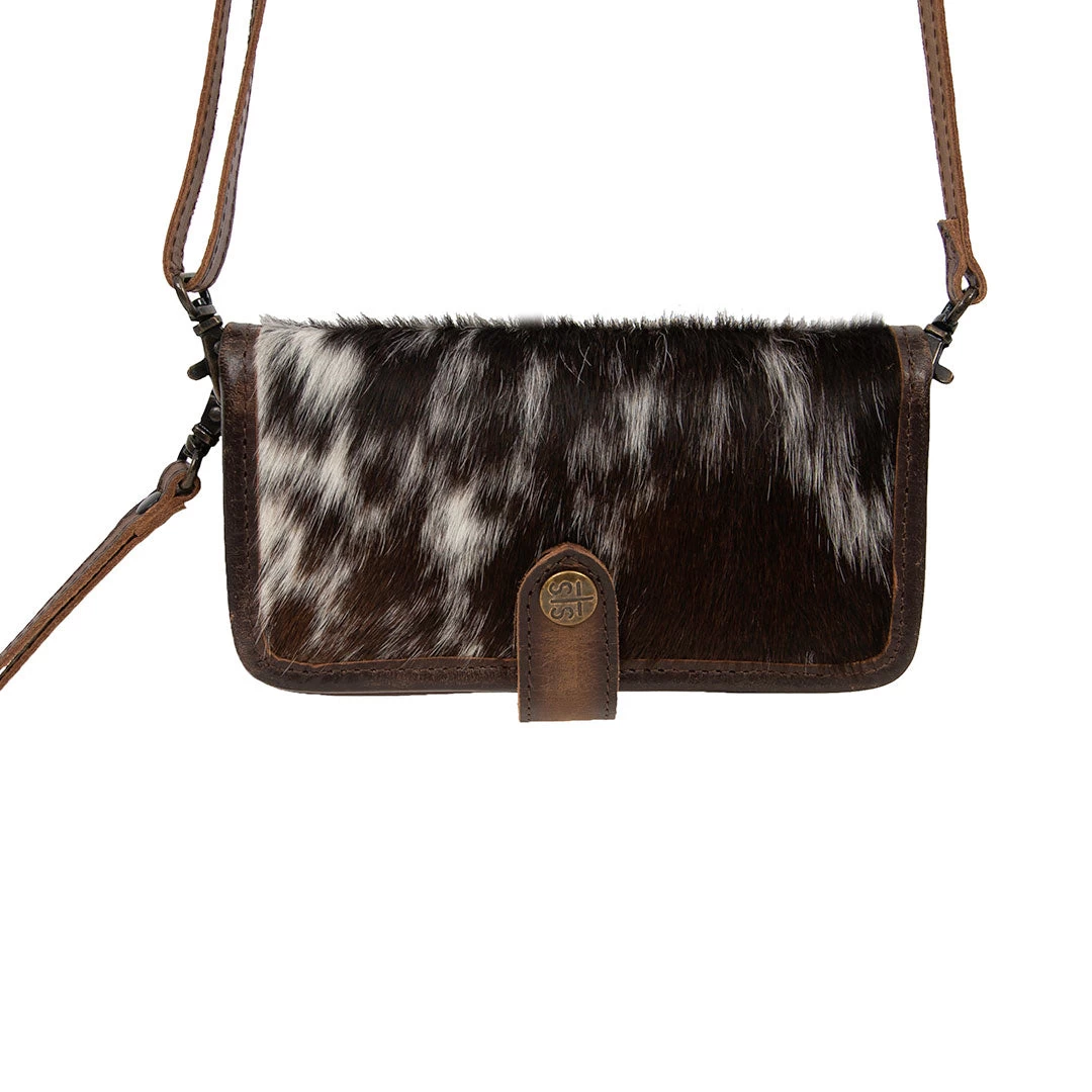 STS Ranchwear Women's Cowhide Crossbody Wallet 4 STS Ranchwear Women's Cowhide Crossbody Wallet - Image 4