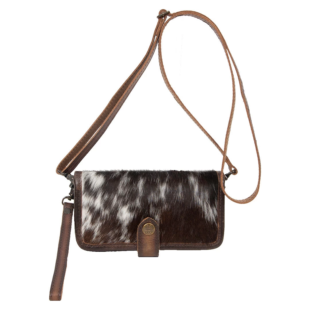 STS Ranchwear Women's Cowhide Crossbody Wallet 1 STS Ranchwear Women's Cowhide Crossbody Wallet