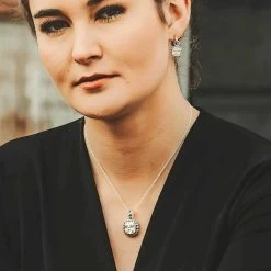 Montana Silversmiths Western Delight Crystal Necklace -Western Fashion Ladies img22476 montana silversmiths western delight crystal necklace