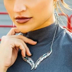 Montana Silversmiths Breaking Trail Feather Necklace 5 Montana Silversmiths Breaking Trail Feather Necklace -Western Fashion Ladies img38714 montana silversmiths breaking trail feather necklace