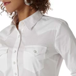 Wrangler Women's Solid Snap Shirt 6 Wrangler Women's Solid Snap Shirt -Western Fashion Ladies img45993 wrangler women s solid snap shirt
