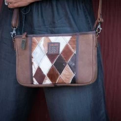 STS Ranchwear Women's Diamond Cowhide Crossbody Bag -Western Fashion Ladies img64790 sts ranchwear women s diamond cowhide crossbody bag