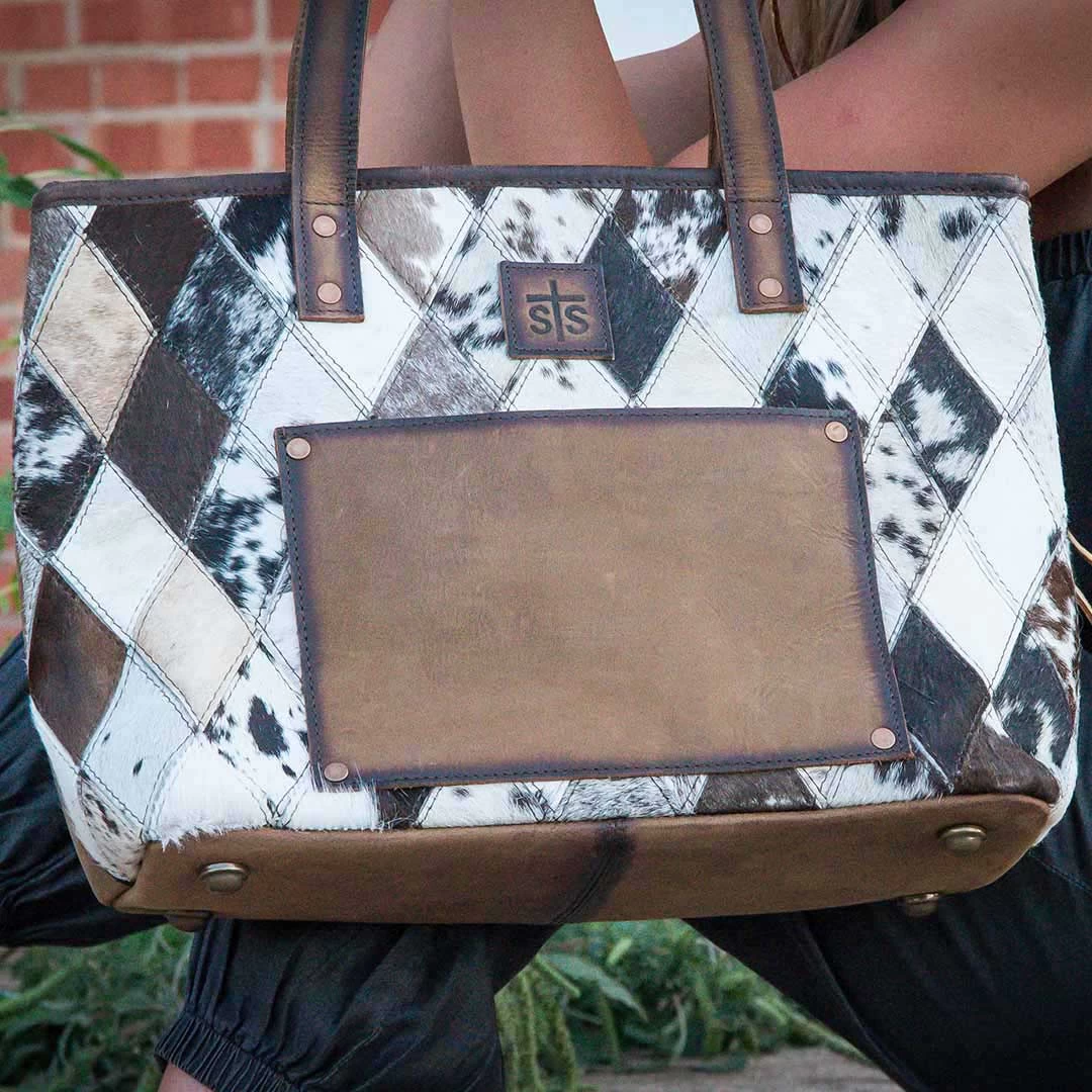 STS Ranchwear Women's Diamond Cowhide Tote 1 STS Ranchwear Women's Diamond Cowhide Tote