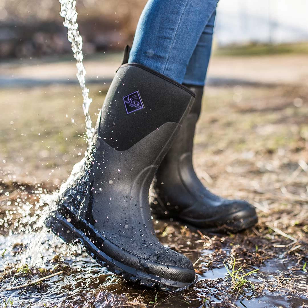 Muck Boot Co. Women's Chore Mid Work Boots 9 Muck Boot Co. Women's Chore Mid Work Boots - Image 9