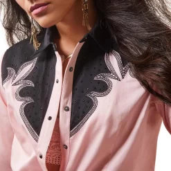 Ariat Women's Dottie Snap Shirt -Western Fashion Ladies img85718 ariat women s dottie snap shirt