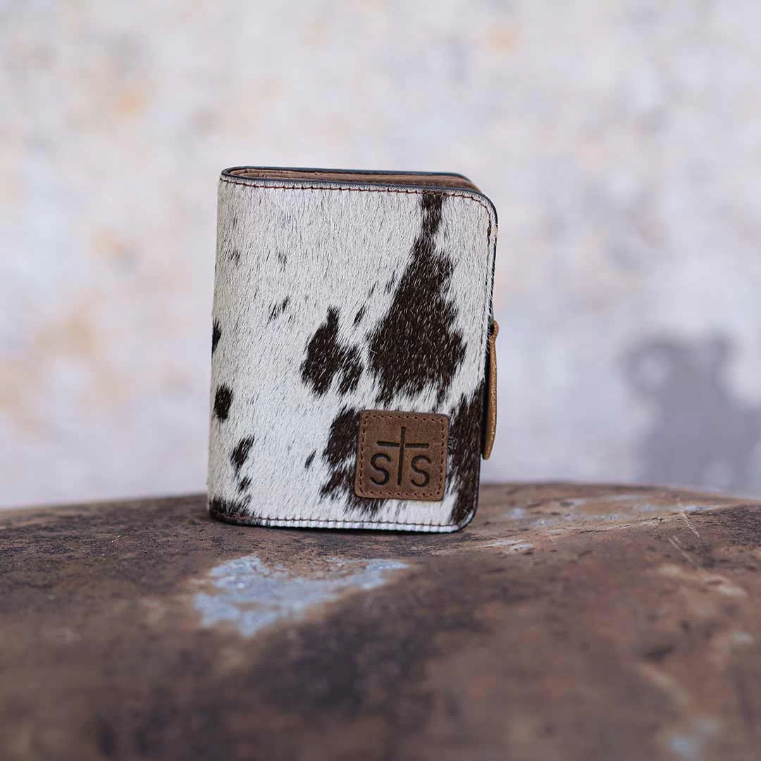 STS Ranchwear Cowhide Soni Wallet 4 STS Ranchwear Cowhide Soni Wallet - Image 4