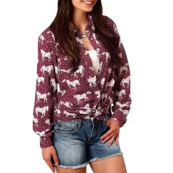 Roper Women's Horseshoe Horse Print Snap Shirt